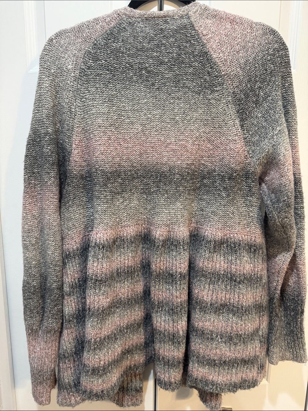 Torrid Pink and Gray Open Front Ombre Sweater Size 2X - Picture 5 of 5